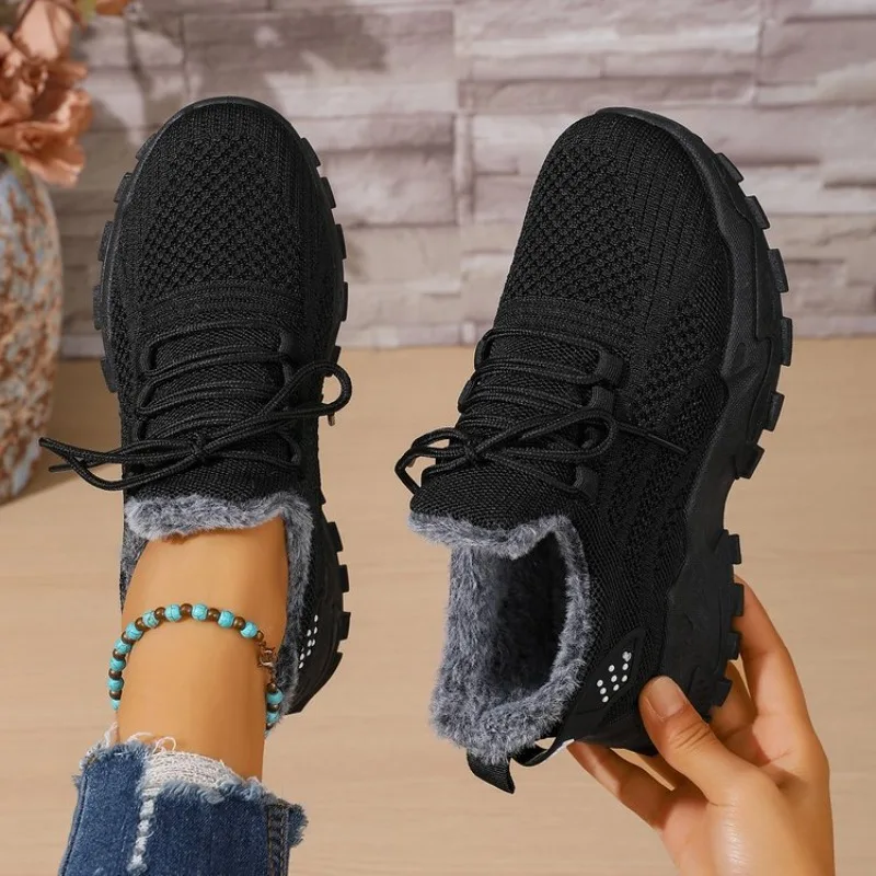 Knit Fabric Lace Up Sneakers - أحذية رياضية شتوية نسائية مصنوعة من