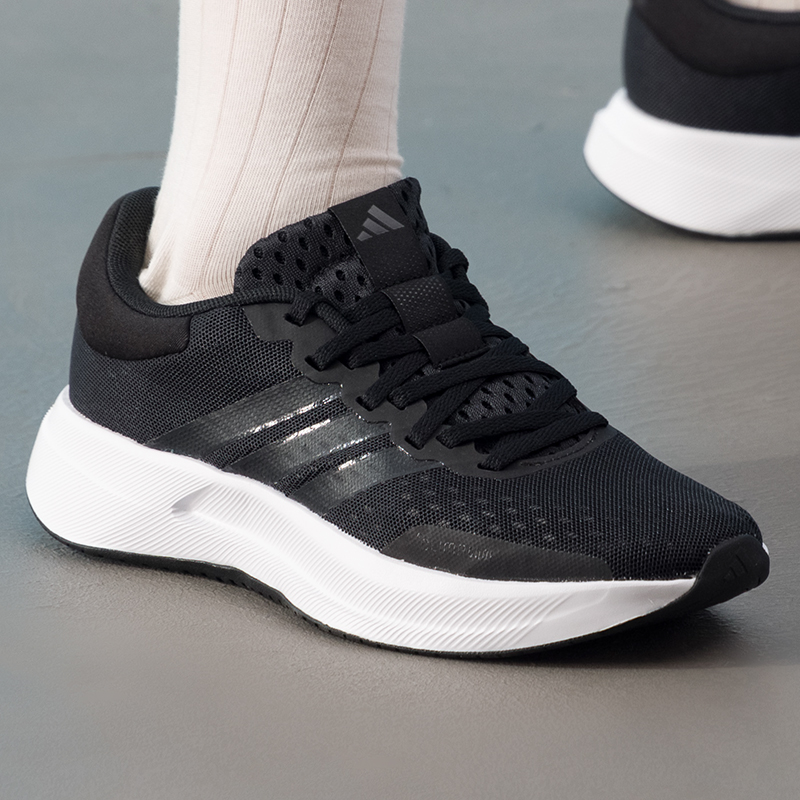 أحذية أديداس النسائية الأصلية، - مراجعة Lightweight Road Running Shoes وسعره