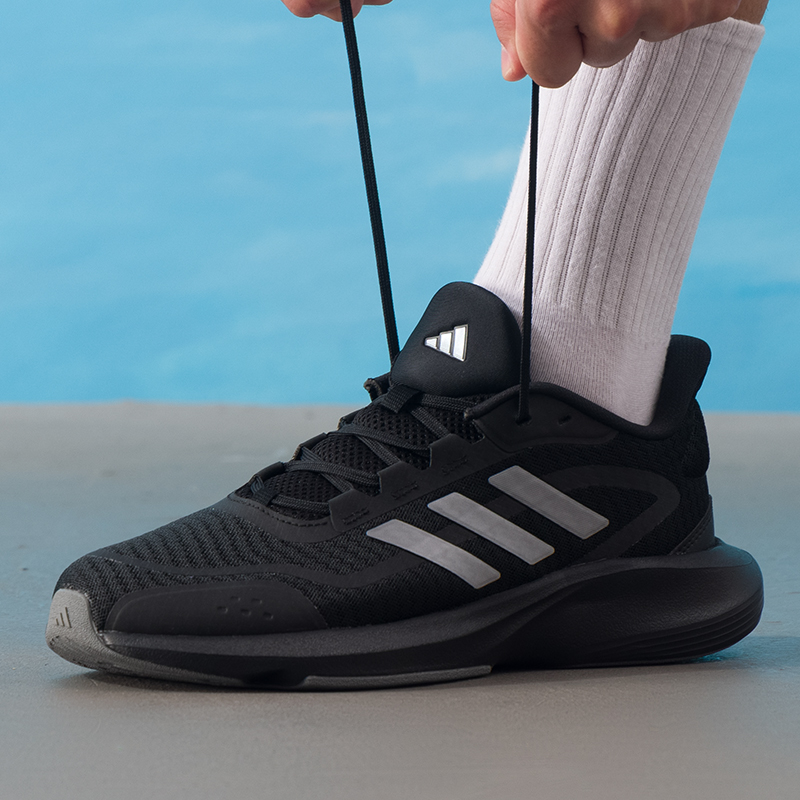 أحذية أديداس للرجال والنساء، أ - مراجعة Lightweight Road Running Shoes وسعره