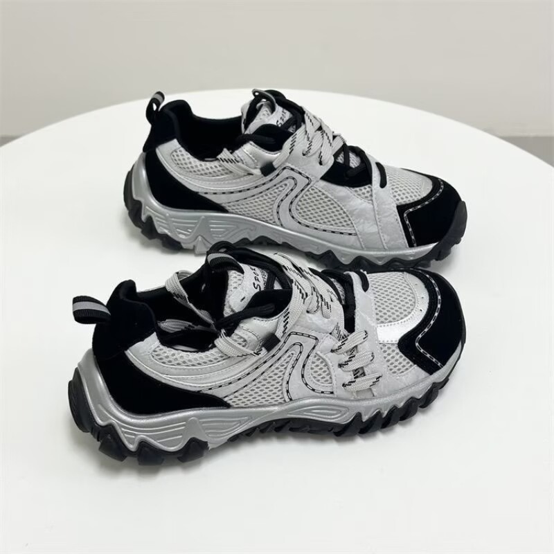 أحذية رياضية نسائية بتصميم ريت - مراجعة Women'S Shoes وسعره